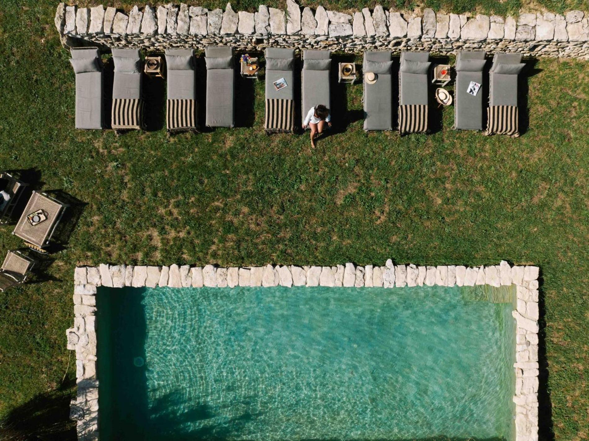 Le Domaine Du Castellas Sivergues Exteriér fotografie
