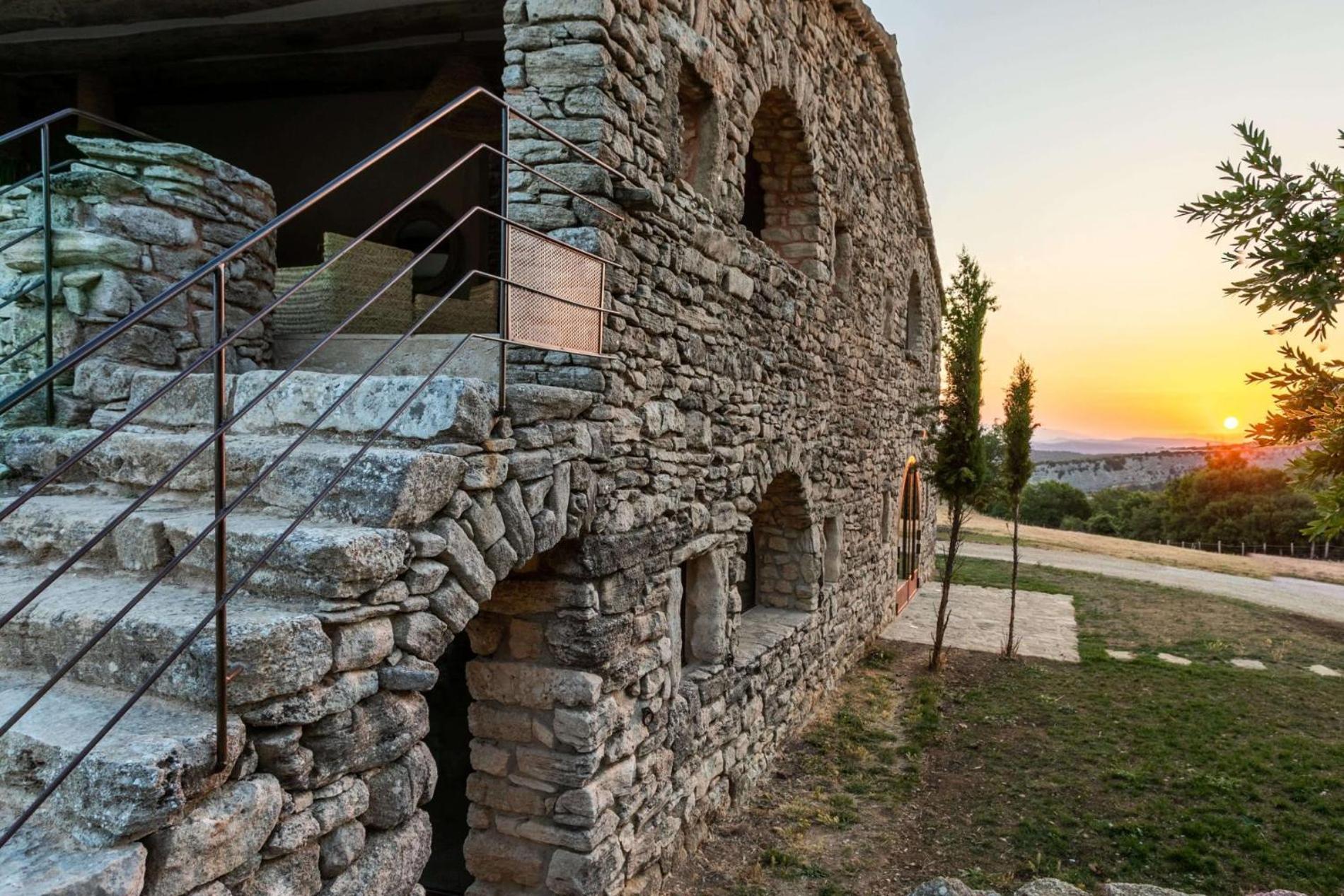Le Domaine Du Castellas Sivergues Exteriér fotografie